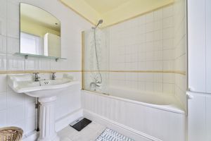 Photo 19- click for photo gallery